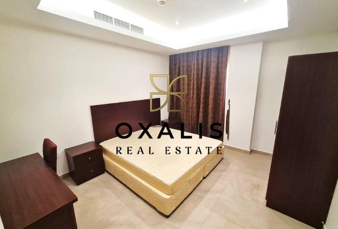 942218 - Property Image 3