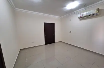 صورة لـ غرفة فارغة شقة - 2 غرف نوم - 2 حمامات للايجار في المنصورة - الدوحة ، صورة رقم 1