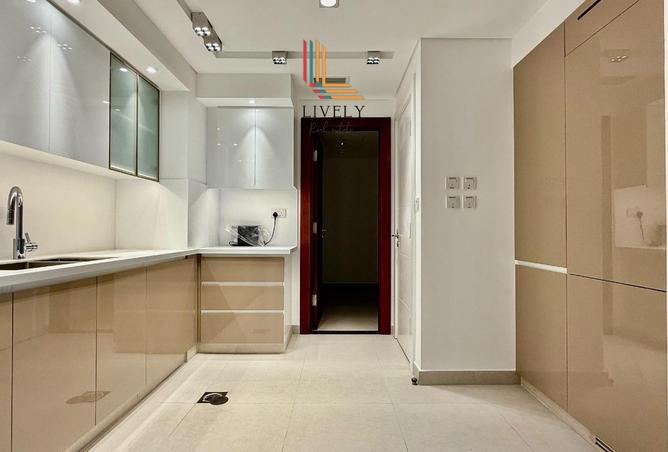 963254 - Property Image 3