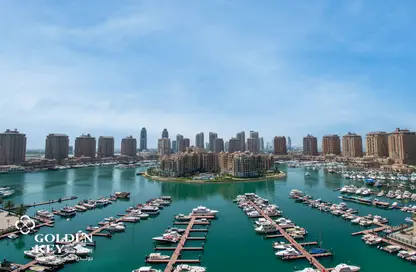 شقة - 3 غرف نوم - 4 حمامات للايجار في طريق بورتو الغربي - بورتو أرابيا - جزيرة اللؤلؤة - الدوحة