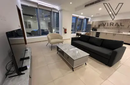 شقة - غرفة نوم - 2 حمامات للايجار في مركز ريجينسي التجاري 2 - مركز ريجينسي التجاري 2 - شارع الكورنيش - الدوحة