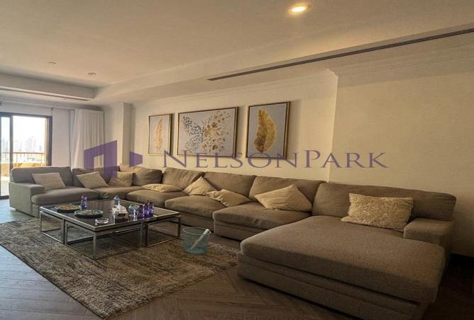 972571 - Property Image 2