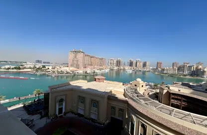 Apartment - 1 Bedroom - 2 Bathrooms for rent in Tower 31 - Porto Arabia - The Pearl Island - Doha