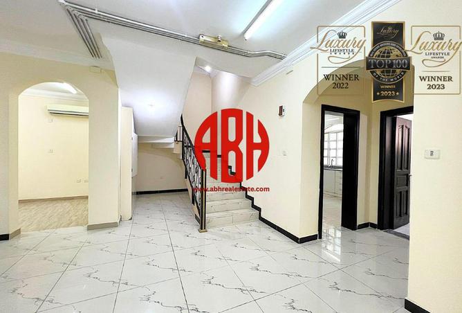 961168 - Property Image 2