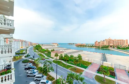 Apartment - 3 Bedrooms - 4 Bathrooms for sale in Carnaval - Qanat Quartier - The Pearl Island - Doha