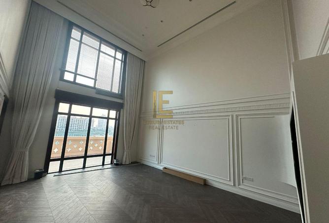 977087 - Property Image 2