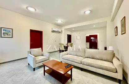 Apartment - 1 Bedroom - 2 Bathrooms for rent in Musheireb Tower - Musheireb - Musheireb - Doha