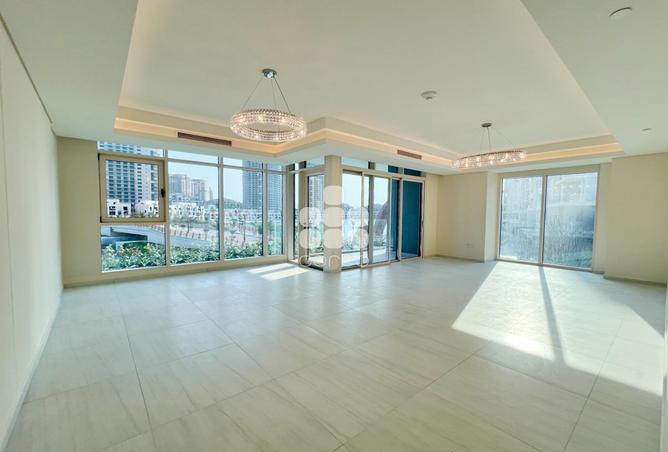 927580 - Property Image 2