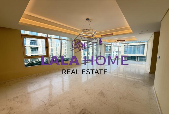 916490 - Property Main Image