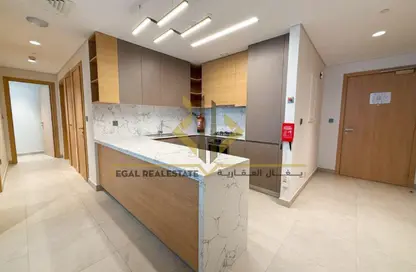 Apartment - 2 Bedrooms - 4 Bathrooms for sale in Lusail Marina Heights - Marina District - Lusail