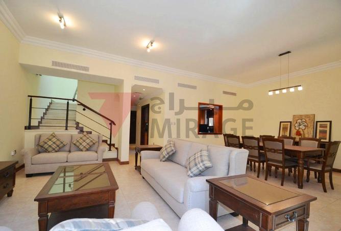 979092 - Property Image 2