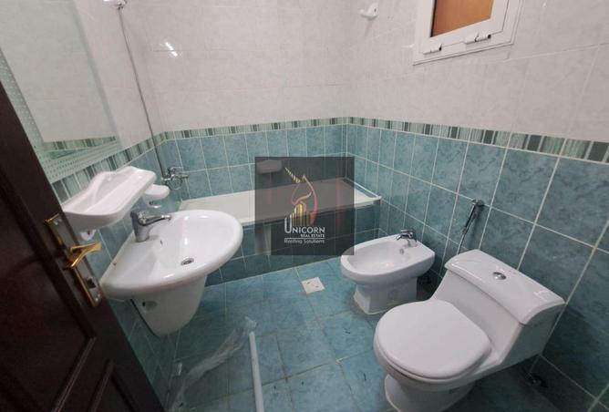 964042 - Property Image 3