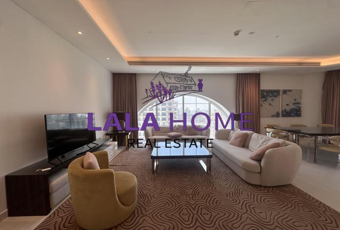 878086 - Property Image 2