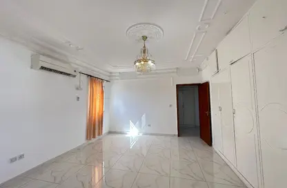 Apartment - 1 Bedroom - 1 Bathroom for rent in Onaiza Street - Diplomatic Area - Doha