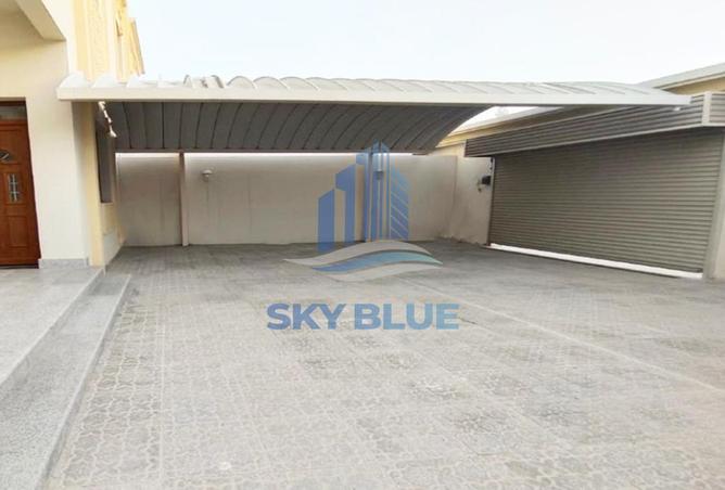 886381 - Property Image 3
