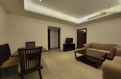Apartment - 2 Bedrooms - 2 Bathrooms for rent in Umm Ghuwalina - Umm Ghuwailina - Doha