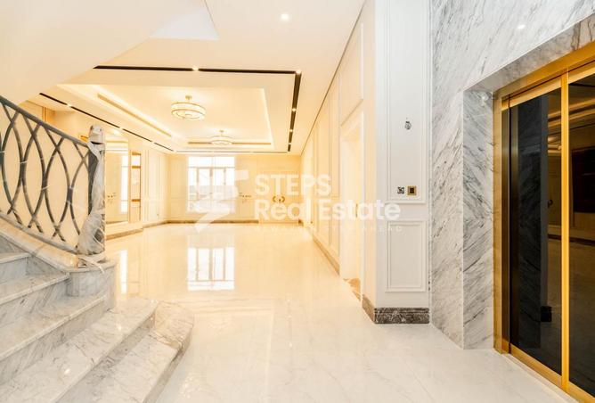936702 - Property Image 2