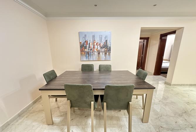 949758 - Property Image 2