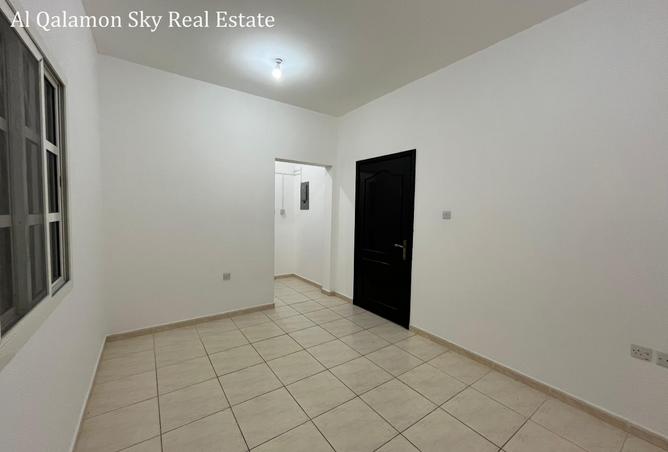 955126 - Property Image 2