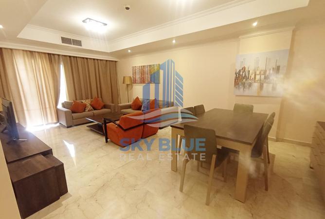 974797 - Property Image 2