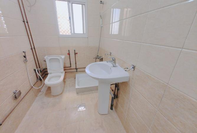 940157 - Property Image 2
