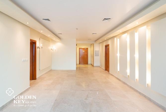 997188 - Property Image 2