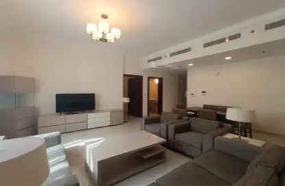Apartment - 3 Bedrooms - 4 Bathrooms for rent in Anas Street - Fereej Bin Mahmoud North - Fereej Bin Mahmoud - Doha Apartment - 3 Bedrooms - 4 Bathrooms for rent in Anas Street - Fereej Bin Mahmoud North - Fereej Bin Mahmoud - Doha