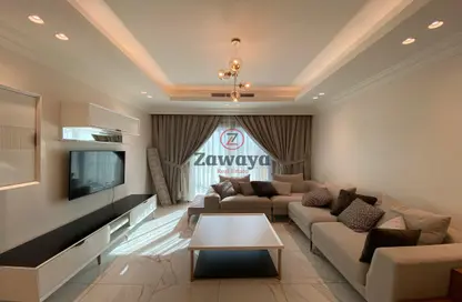 Apartment - 2 Bedrooms - 2 Bathrooms for rent in Giardino Gardens - Giardino Villas - The Pearl Island - Doha