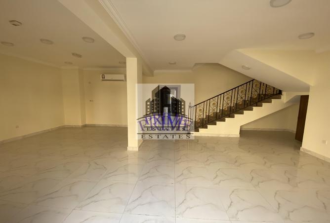 750458 - Property Image 2