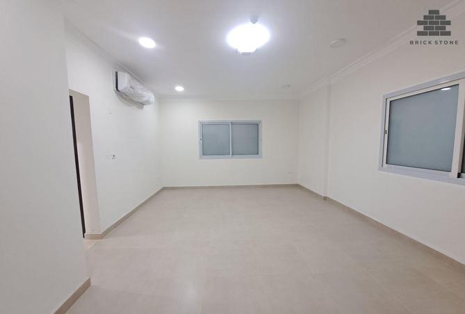 1010667 - Property Image 2