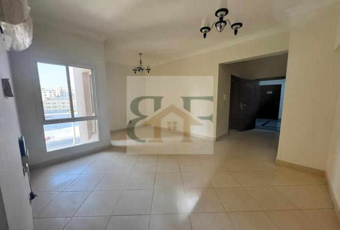 947397 - Property Image 2