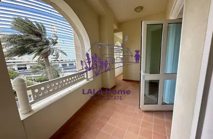 Apartment - 2 Bedrooms - 2 Bathrooms for rent in West Bay Tower - West Bay - West Bay - Doha