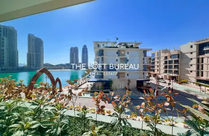 Apartment - 3 Bedrooms - 4 Bathrooms for sale in Gewan Island - The Pearl Island - Doha