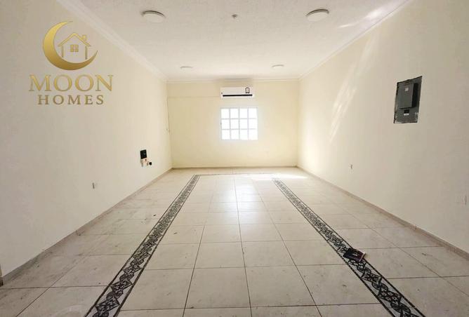 996951 - Property Image 2