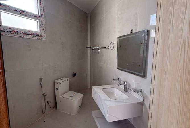 976193 - Property Image 3