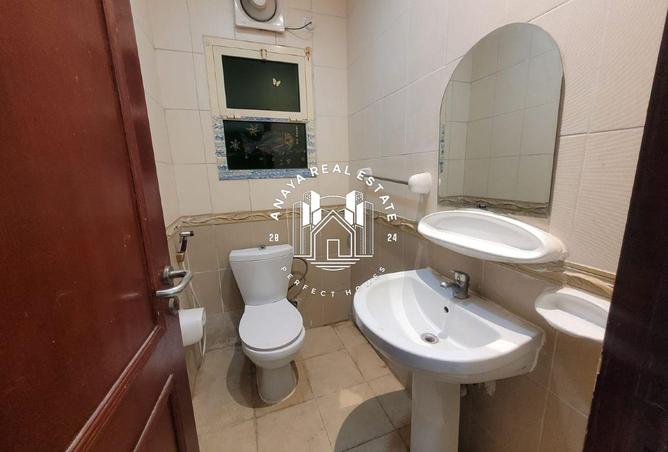 939345 - Property Image 3