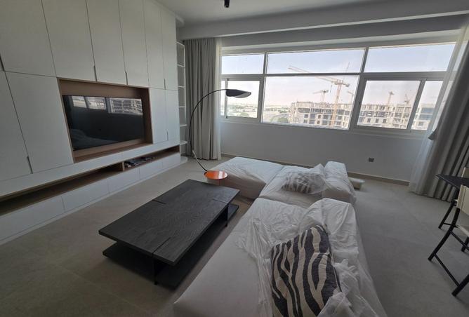 966037 - Property Image 2