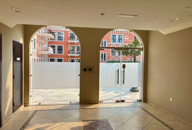 968226 - Property Image 3