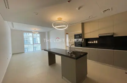 Apartment - 1 Bedroom - 2 Bathrooms for rent in Floresta Gardens - Floresta Gardens - The Pearl Island - Doha