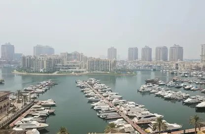 Apartment - 2 Bedrooms - 3 Bathrooms for rent in East Porto Drive - Porto Arabia - The Pearl Island - Doha