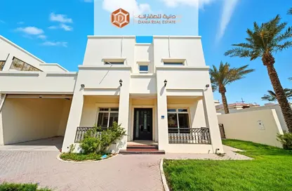 Compound - Studio - 1 Bathroom for rent in Al Dafna - Al Dafna - Doha