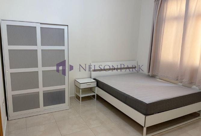 943819 - Property Image 3