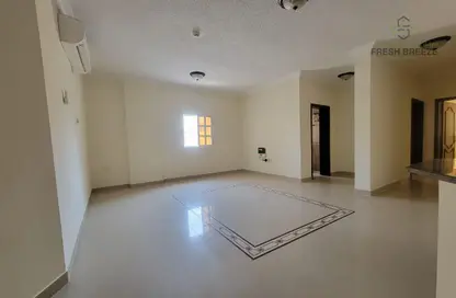 Apartment - 2 Bedrooms - 2 Bathrooms for rent in Al Muntazah Street - Al Muntazah - Doha