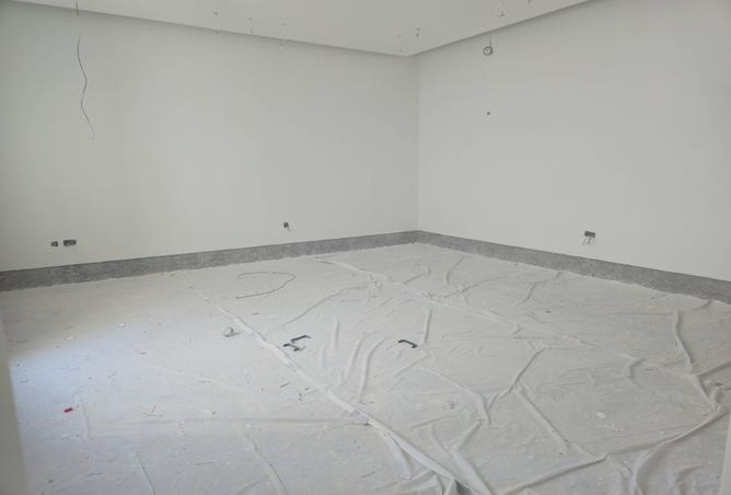 957684 - صورة العقار 2