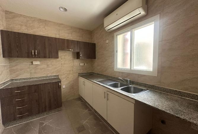 941651 - Property Image 2