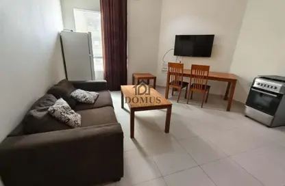 Apartment - 1 Bedroom - 1 Bathroom for rent in Al Ibreez Street - Mughalina - Doha
