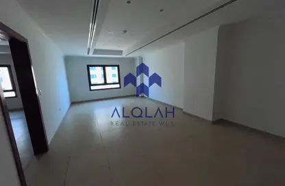 شقة - غرفة نوم - 2 حمامات للايجار في طريق بورتو الشرقي - بورتو أرابيا - جزيرة اللؤلؤة - الدوحة