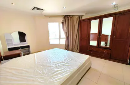 Apartment - 1 Bedroom - 1 Bathroom for rent in Umm Ghuwalina - Umm Ghuwailina - Doha