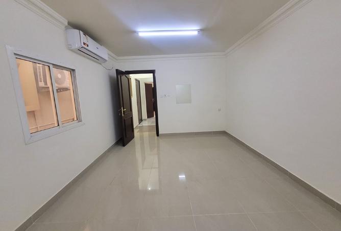 1000184 - Property Image 3