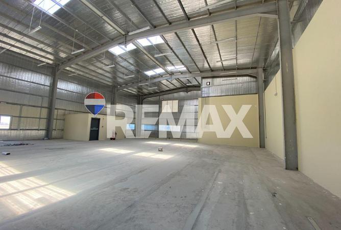 909146 - Property Image 3